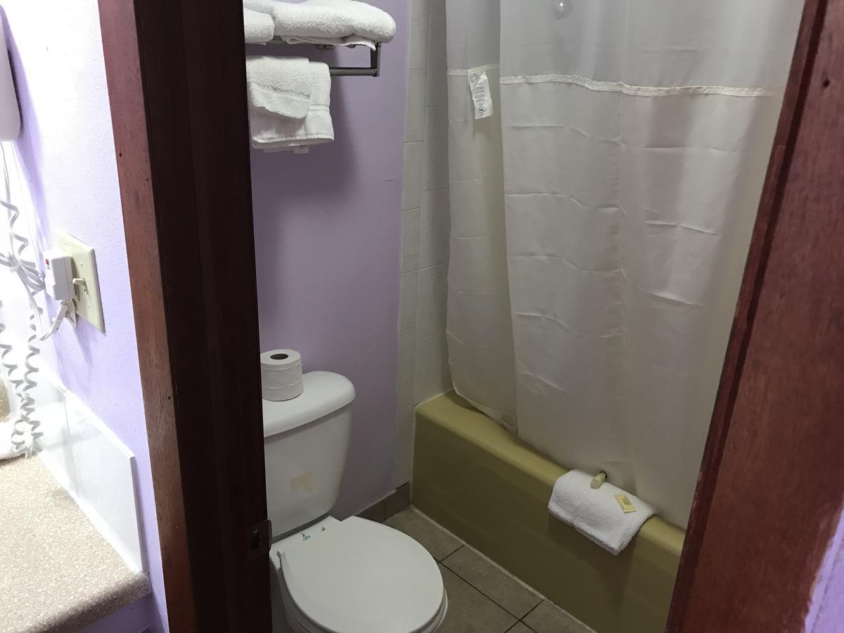 Spring Valley Inn Экстерьер фото